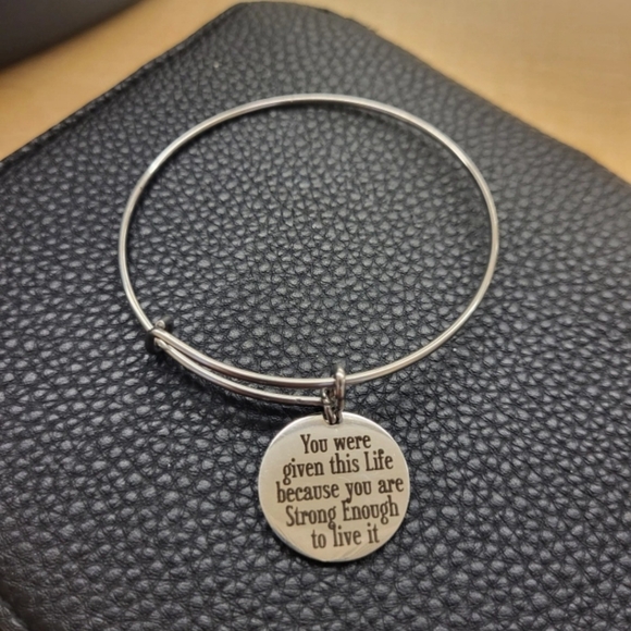 Pink Box Solid StainlessSteel Bangle-Strong enough - Picture 2 of 5